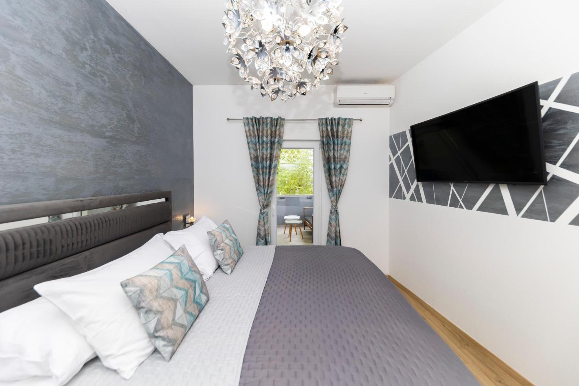 Nikky 2Br Apt. In Old Town Centre Задар Екстериор снимка